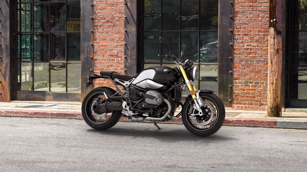 BMW R nineT